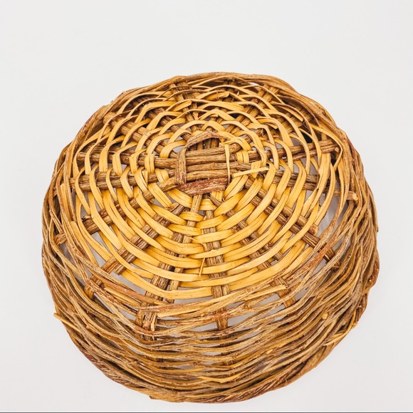 Vintage Wicker Natural Woven Basket Wall Decor - Picture 2 of 4